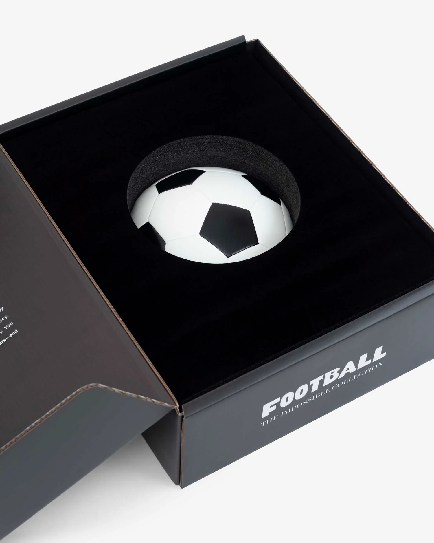 Football: The Impossible Collection - Image 7