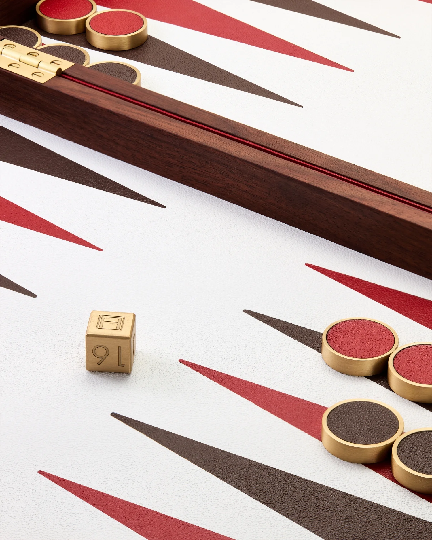 Pebble Backgammon Set - Red - Image 4